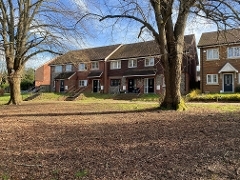 Housing in Gomshall